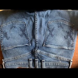 McGuire vintage high rise slim. Size 26